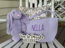 Load image into Gallery viewer, Embroidered Easter bunny
